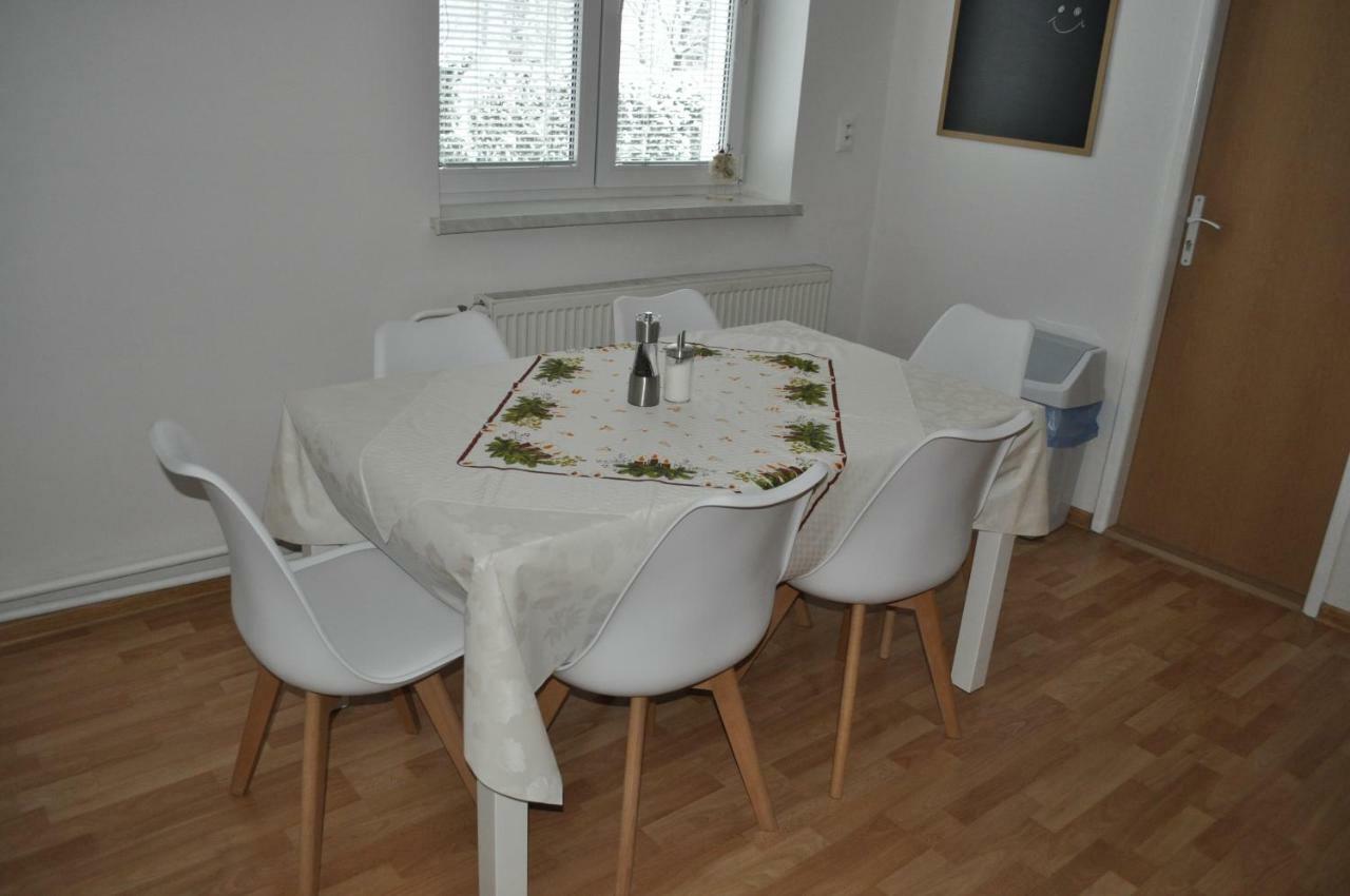 Apartmany Centrum Rajecké Teplice Exteriör bild